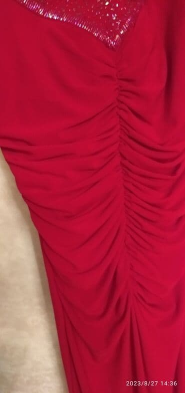 uzun qizil sirqalar: 1dəfə geyinilib, yüksək qiymətə alınıb — 5