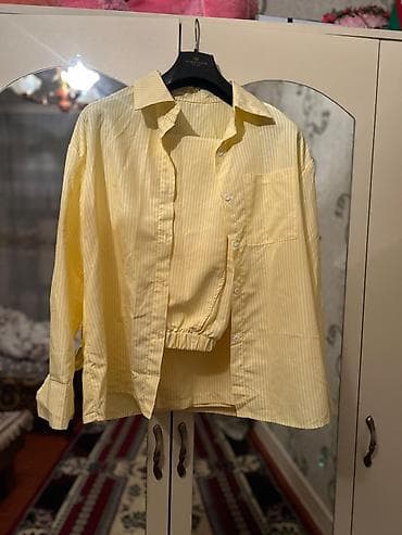 Sarı-ağ incə zolaqlı dəsti - Dəst: uzunqol köynək + şalvar -