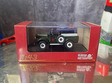 Коллекционная модель ГАЗ-69 Парадный зеленый 1965 НАШ Автопром