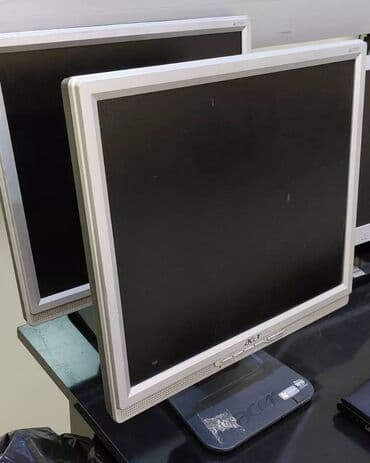 Monitor 17
islenmis monitorlardi.
Power vga kabeli veriləcək
