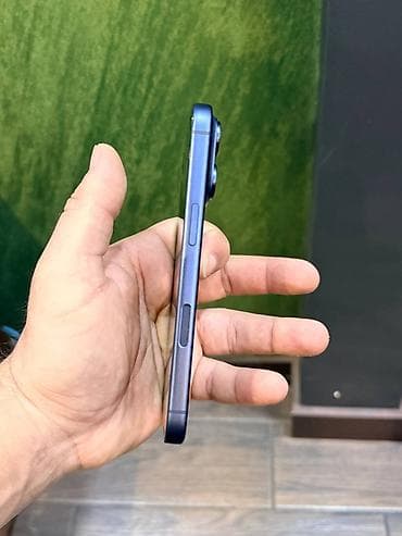 iphona 6 plus: IPhone 17 Pro Max, 1 TB, Mavi, Face ID — 1