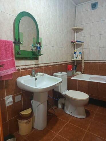 ilkin ödəniş 10000 evlər: Zığ qəs. 3 otaqlı, 70 kv. m, Orta təmir — 15