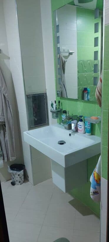 4 cu mikrorayon kiraye evler 2023: Bakı, 2 otaqlı, Köhnə tikili, m. Neftçilər, 50 kv. m — 9