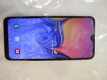 Samsung Galaxy A10, 32 GB, rəng - Qara, Qırıq