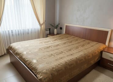 продажа постельного белья: Для кровати Новый С ворсом цвет - Золотой Покрывало, Самовывоз — 2