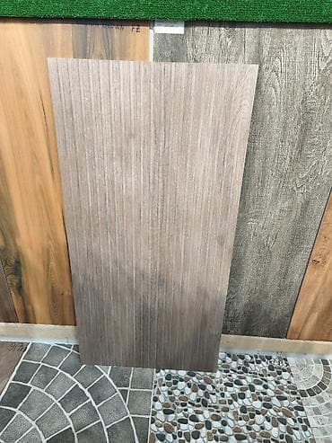 metlaq kafel: Ağac teksturalı vinil/PVC döşəmə paneli - Material: suya davamlı — 1