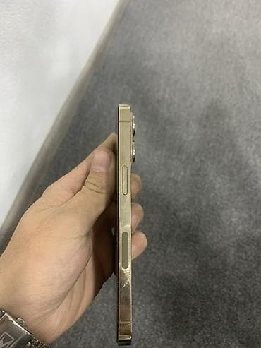 z fold 3: IPhone 13 Pro, 128 GB, Qızılı, Face ID — 3