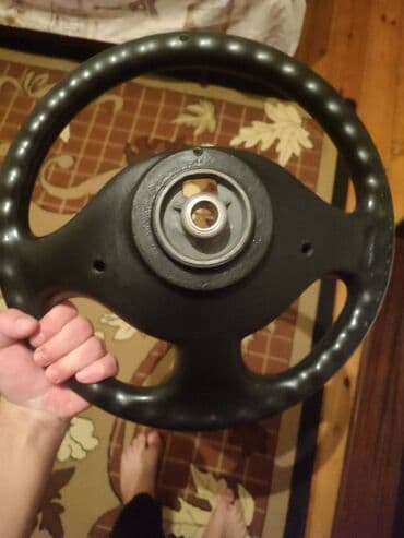 niva sukan: Renault tondar sükan — 2