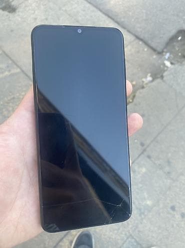 alcatel one touch: Samsung Galaxy A04, 32 GB, Face ID — 5