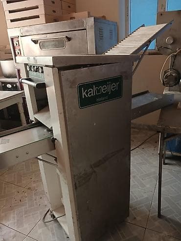 Kalmeijer (Holland) peçenye/şirniyyat formalaşdırma xətti - — 3