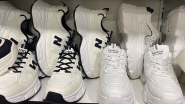 flis kişi tolstovkaları: Məhsul: Kişi və qadın ayaqqabıları – gündəlik və stil kombinasiyası — 26