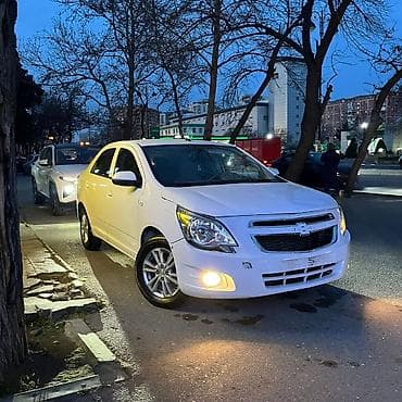 e 250 cdi: Chevrolet Cobalt: 1.5 l | 2022 il 200000 km Sedan — 5