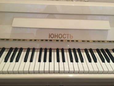 yamaha piano qiymeti: Pianino . Naxışlı. Əla vəziyyədədi. Cadırılma və köklənmə qiymətə — 2