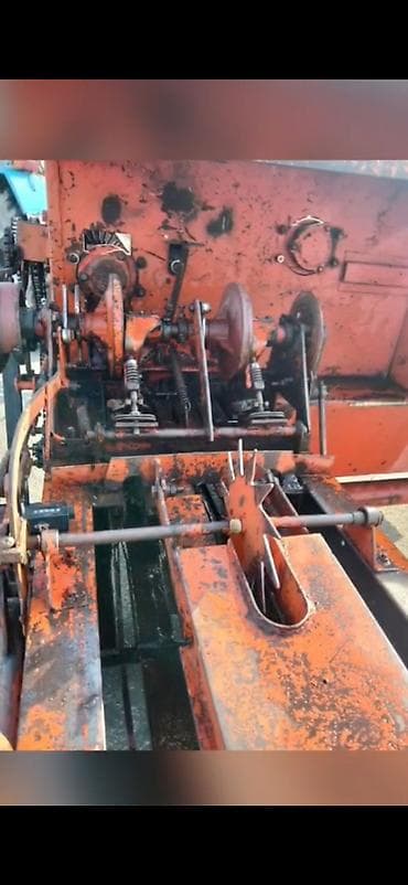 mersedes c 180: Ot-press balya yığan maşın (kiçik balyator) - Tip: Təkərli, hidravlik — 1