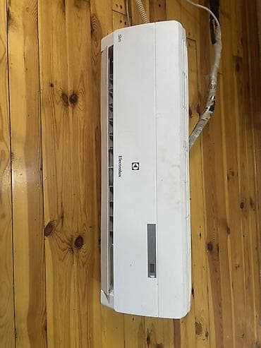 Electrolux split kondisioner – divar tipli Model: EACS-12 HES/N3