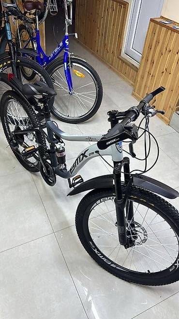 dirt jump velosiped: BMX GTR dağ velosipedi - Çərçivə: Alüminium ərintisi, yüksək — 1
