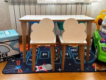 Dördbucaq masa, 2 stul