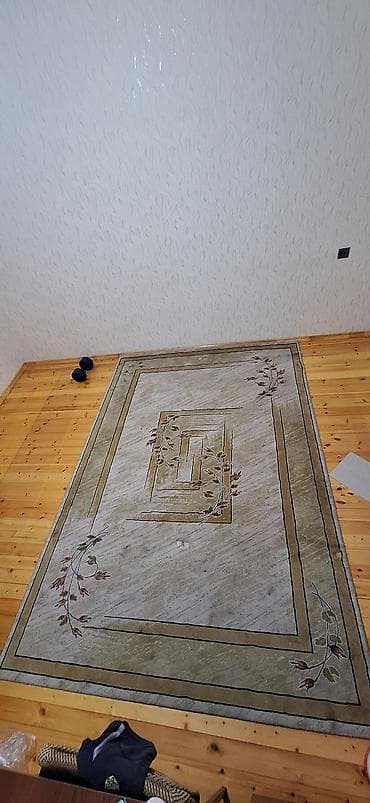 Xalça – klassik naxışlı, pastel tonlarda - Tip: Döşəmə xalçası - Rəng