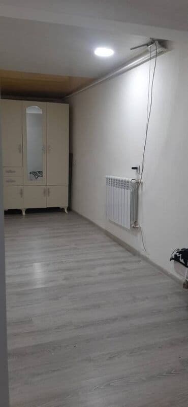 ismayil hidayetzade kucesi 130: İnşaatçılar metrosunun yaxınlığında,10 mertebeli binanın 10-cu — 10