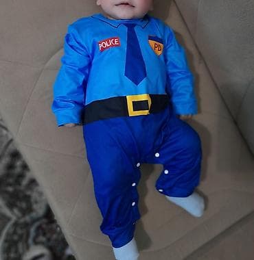 Usaq ucun polis paltari 6 - 9 ayliq . unvan sabuncudan goture