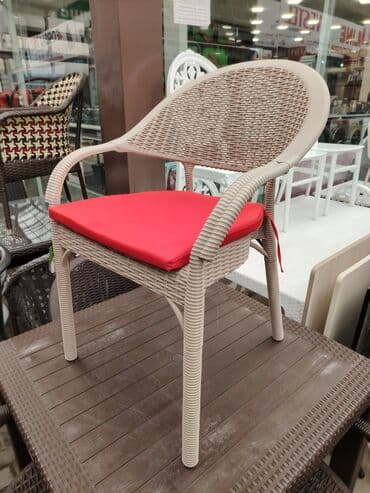 Yeni, Sadə stul, Plastik, Azərbaycan