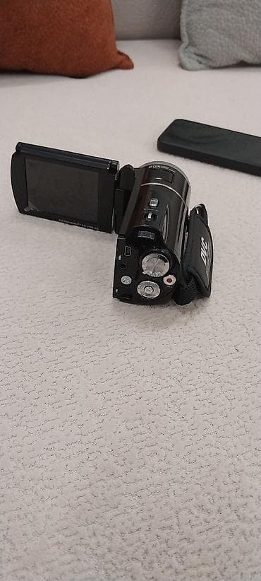 sony xz3: Məhsul: Rəqəmsal videokamera (handycam tipli) Xüsusiyyətlər: - — 3