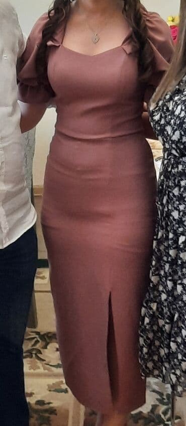 Ev geyimləri, pijamalar: 1 defe geynilib. Cox gozel paltardi.35 alinib . 25 e satilir — 3