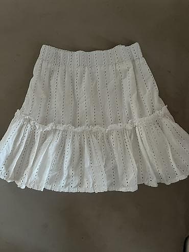 ciddi qadın ətəkləri: Razmer 36 
Yenidir — 3