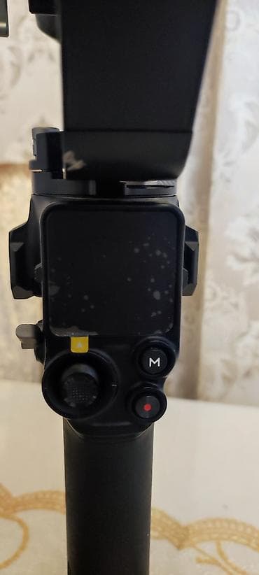 Məişət texnikası: DJI RS 4 – peşəkar kamera stabilizatoru — 3