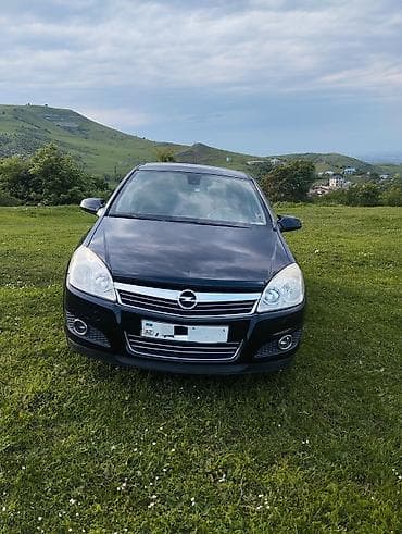 opel astra kapot: Opel Astra: 1.3 l | 2009 il 267000 km Hetçbek — 2
