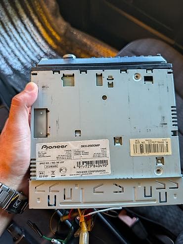15 lik diskler 5 bolt: Pioneer 2920MP. AUX Disk islekdi.Teze kimidi hec bir problemi yoxdu — 2