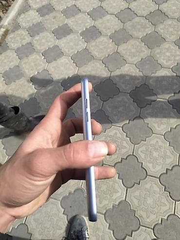 damla su filteri: Samsung 16 GB, rəng - Gümüşü, İki sim kartlı — 1