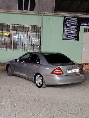 prius 30 bufer: Mercedes-Benz C-Class: 2 l | 2000 il Sedan — 2