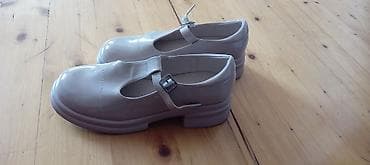 Женская обувь: Məhsul: Qadın/Tələbə üslublu laklı T-bar ayaqqabı - Rəng: Açıq — 2