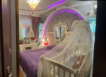 yeni günəşlidə 3 otaqlı ucuz bina evləri: Bakı, Bakıxanov qəs., 2 otaqlı, Köhnə tikili, m. Neftçilər, 60 kv. m — 3