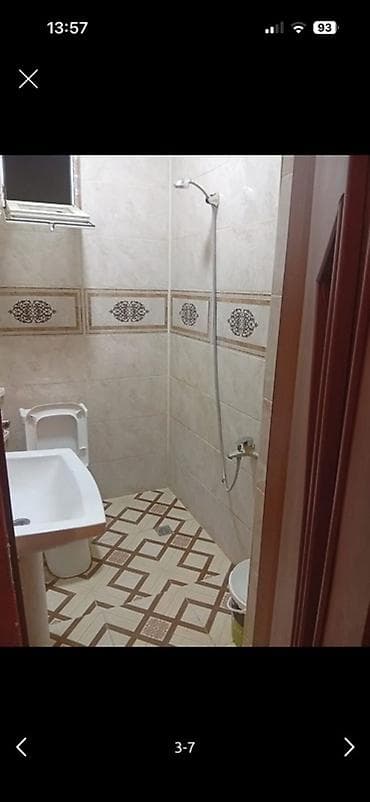 2 otaqlı ev: Mərdəkanda makaronnuda 8 dalanda 3 otaqli balaca heyeti var kombi — 5