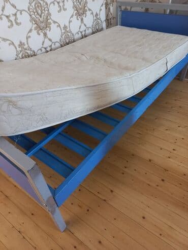 tek kravat gence: Б/у, Односпальная кровать, С матрасом — 3