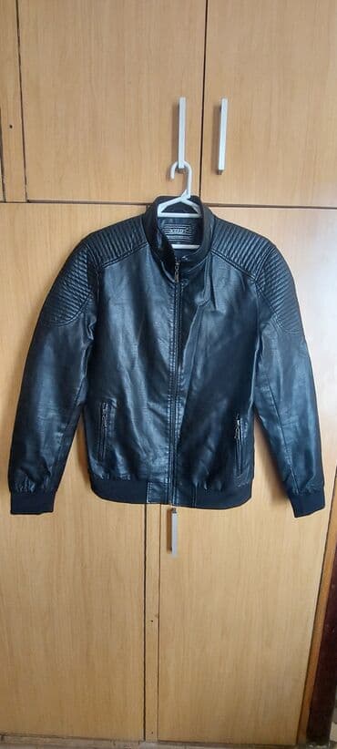 kişi üçün gödəkçə köynək: Kurtka (az geyilib) — 1