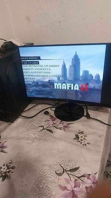 RGB işıqlanmaya malik stolüstü oyun/ofis kompüteri i5 ram 8 gb hdd 500