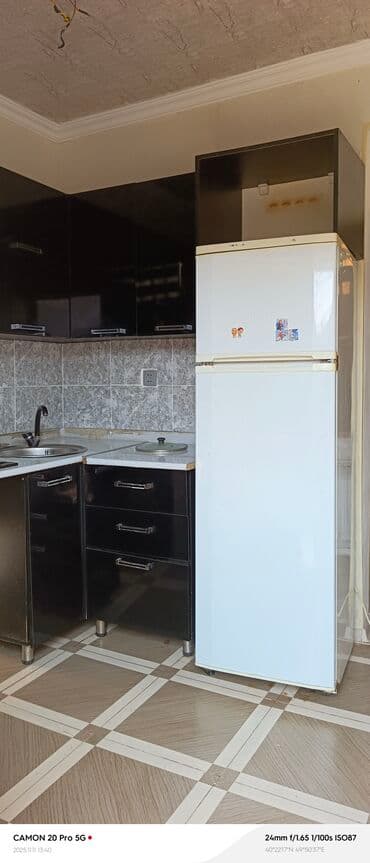 Lüğətlər: 60 kv. m, 2 otaqlı — 16