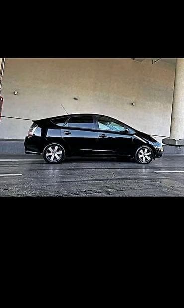 qara 07: Toyota Prius: 1.4 l | 2016 il Hetçbek — 3