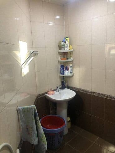 makler gence: 4 otaqlı, 110 kv. m, Orta təmir — 11