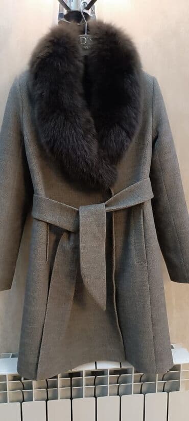 Payto kaşmir natural mexli. Boz rengli. Qalın astarlı 350 manata lalafo.az -da Payto kaşmir natural mexli. Boz rengli. Qalın astarlı 350 manata