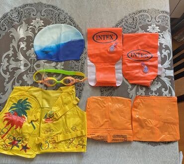 Maskalar, eynəklər: Uşaq üçün qolluq,açki,papaq,yelək hamisi bir yerdə cəmi 25-az — 1