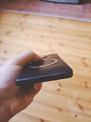 Tecno Spark 20C, 128 GB, rəng - Qara, Simsiz şarj — 6