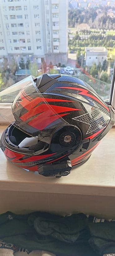 kara: IBK moto dəbilqə – interkomlu, mikrofonlu - Növ: tam üzlü (full-face) — 3