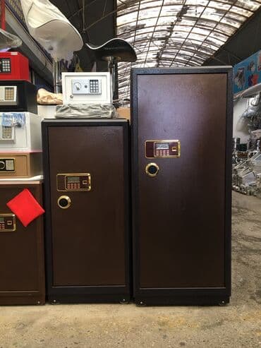 Agir cekili seyf (kassa)ler