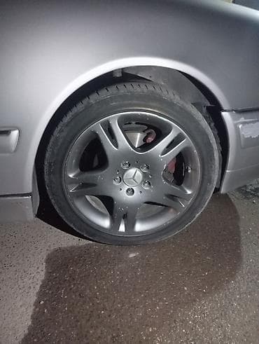 kon traktor: Mercedes-Benz orijinal yüngül lehimli disk və şin komplekti - — 2