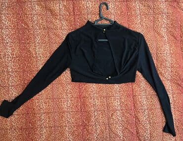 Kurtkalar: Qara rəngli qadın crop-top - Dizayn: Uzunqollu, qısa kəsim (crop) — 2