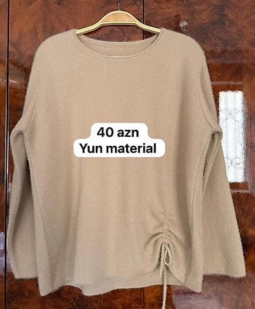 Baş geyimləri: Bej rəngli yun sviter Qiymət: 40 AZN - Material: təbii yun - — 1